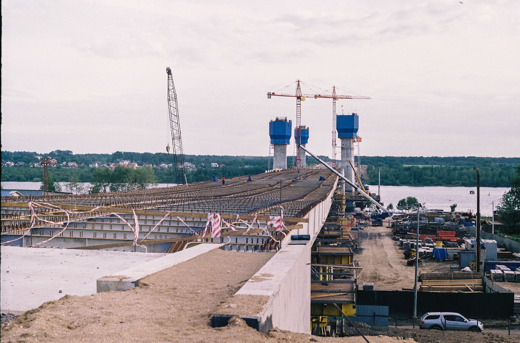 Construção de ponte de grande porte